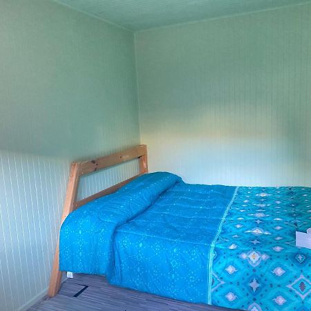 Hostal Rustik Пуэрто-Монт Экстерьер фото